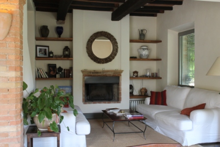 Attractive comfortable living spaces (Linda C)